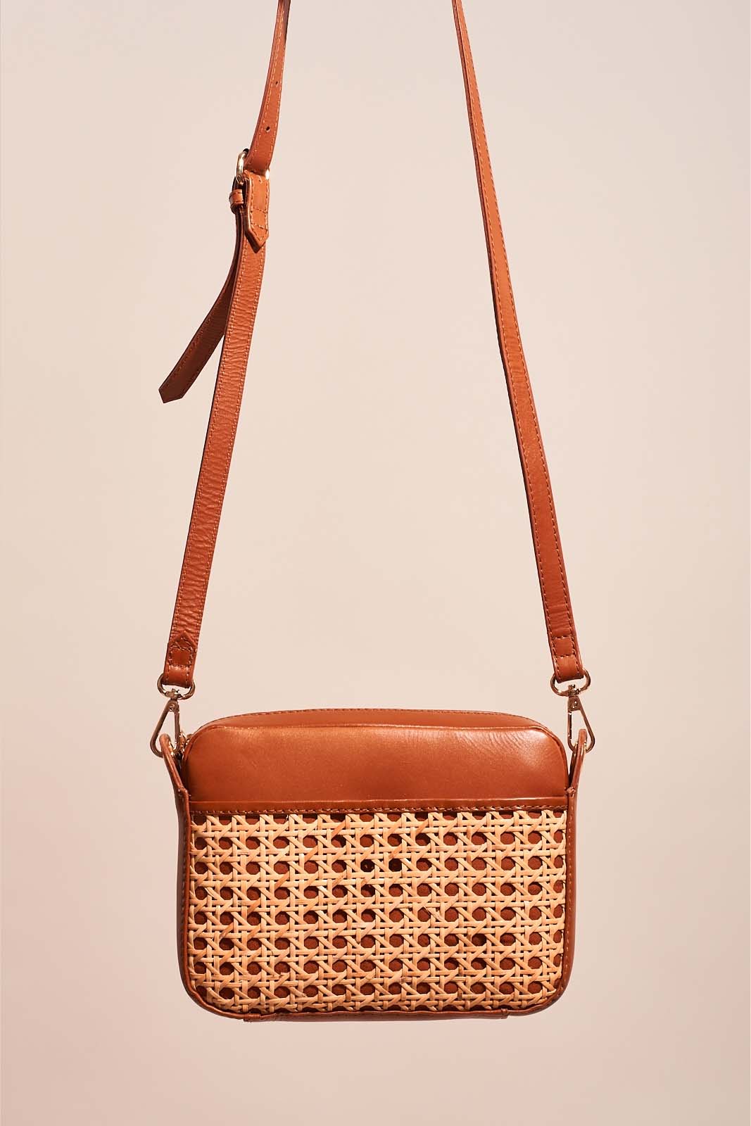 PETITE MENDIGOTE Mod. ERIS